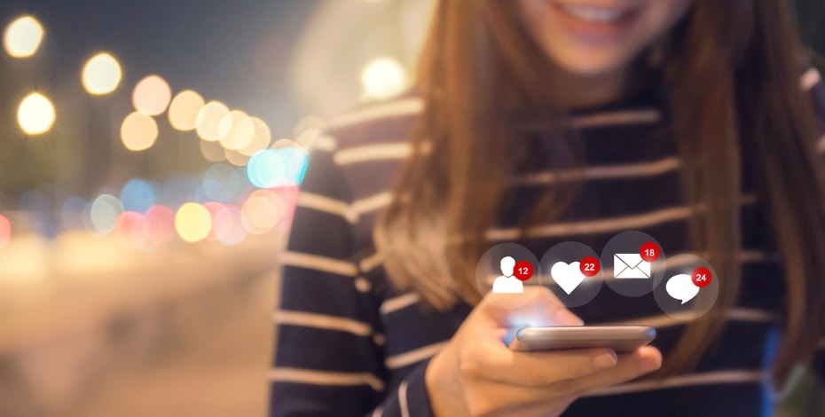 Creating supportive online communities