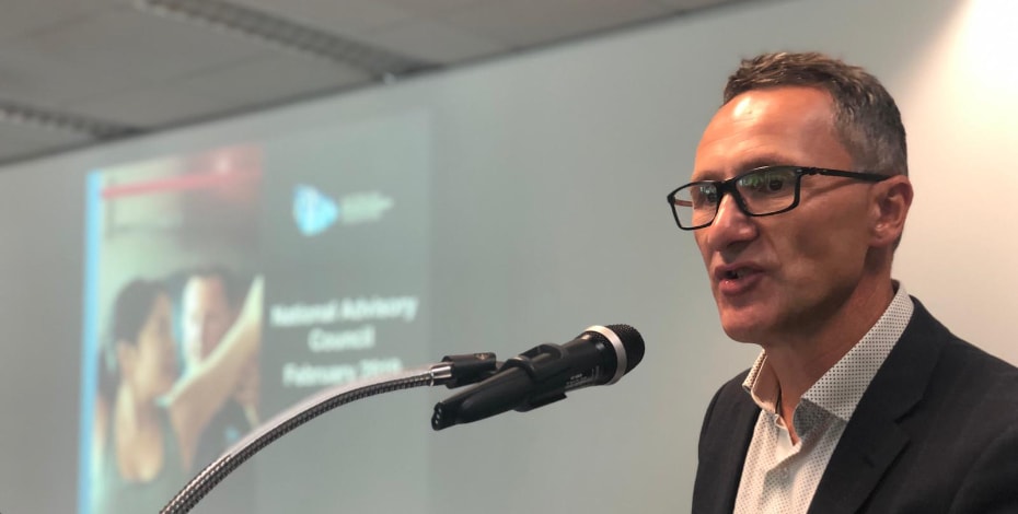 Greens leader addresses NAC meeting